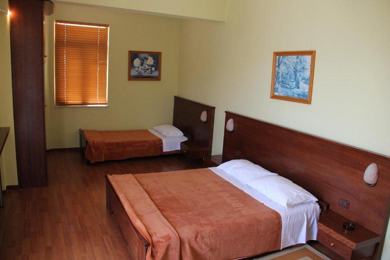 Hotel Kaonia Sarandë Exterior foto