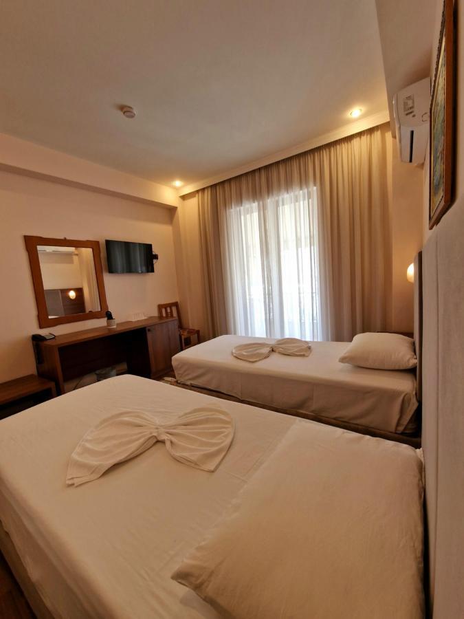 Hotel Kaonia Sarandë Exterior foto